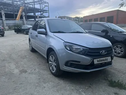 ВАЗ (Lada) Granta 2190 2023 года за 4 200 000 тг. в Усть-Каменогорск – фото 2