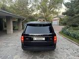 Land Rover Range Rover 2013 годаүшін21 000 000 тг. в Алматы – фото 3