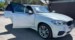 BMW X5 2016 года за 18 500 000 тг. в Караганда – фото 2