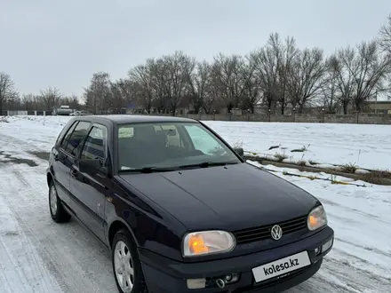 Volkswagen Golf 1995 года за 1 700 000 тг. в Алматы – фото 5