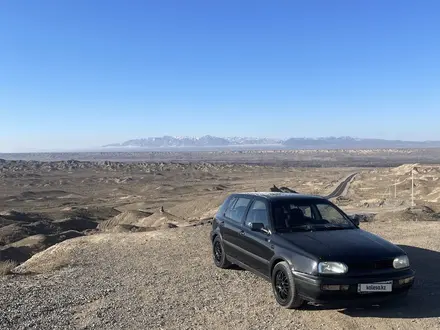 Volkswagen Golf 1993 года за 1 200 000 тг. в Алматы – фото 4