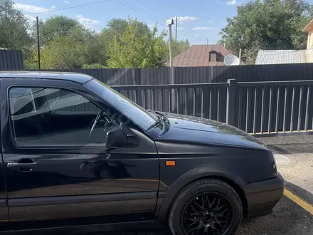 Volkswagen Golf 1993 года за 1 200 000 тг. в Алматы – фото 6
