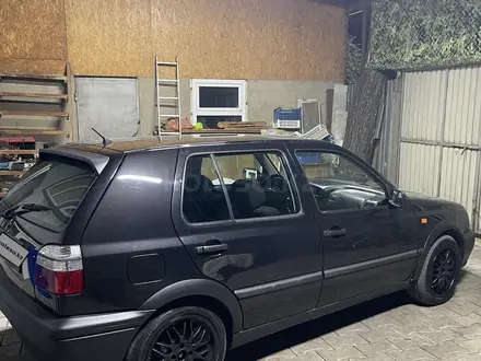 Volkswagen Golf 1993 года за 1 200 000 тг. в Алматы – фото 7