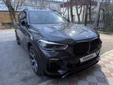BMW X5 2019 года за 30 000 000 тг. в Шымкент – фото 3