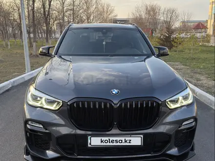 BMW X5 2019 года за 30 000 000 тг. в Шымкент – фото 22