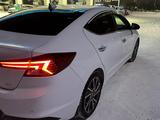 Hyundai Elantra 2020 года за 9 999 999 тг. в Астана – фото 3