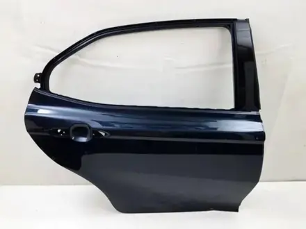 Дверь Toyota Camry 70 75 80 за 300 000 тг. в Астана