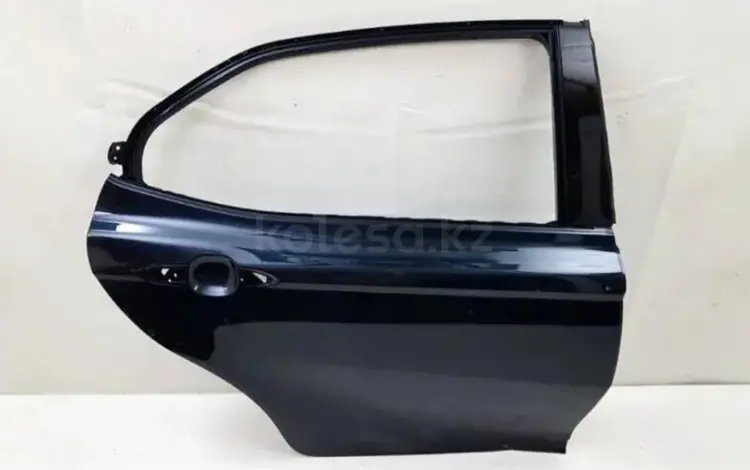 Дверь Toyota Camry 70 75 80 за 300 000 тг. в Астана