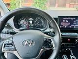 Hyundai Accent 2021 годаfor10 500 000 тг. в Актобе – фото 4