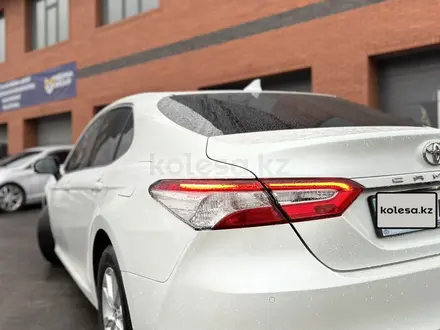 Toyota Camry 2020 года за 12 799 000 тг. в Алматы – фото 6