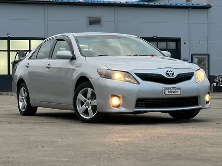 Toyota Camry 2011 года за 4 300 000 тг. в Уральск – фото 2