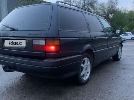 Volkswagen Passat 1991 года за 2 200 000 тг. в Алматы – фото 4