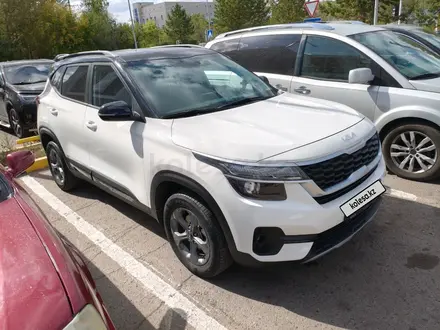 Kia Seltos 2022 года за 10 000 000 тг. в Астана – фото 6