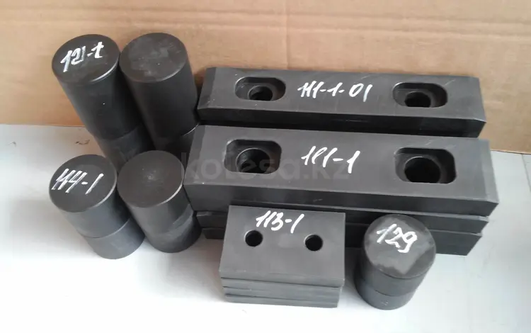 Плиты скольжения (скользуны) на Автокран Ивановец Машека за 14 000 тг. в Алматы