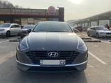 Hyundai Sonata 2022 года за 14 400 000 тг. в Алматы