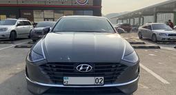 Hyundai Sonata 2022 года за 14 600 000 тг. в Алматы