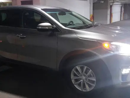 Kia Sorento 2018 года за 11 000 000 тг. в Уральск – фото 4