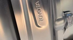 Капот новый оригинал за 180 000 тг. в Алматы – фото 4