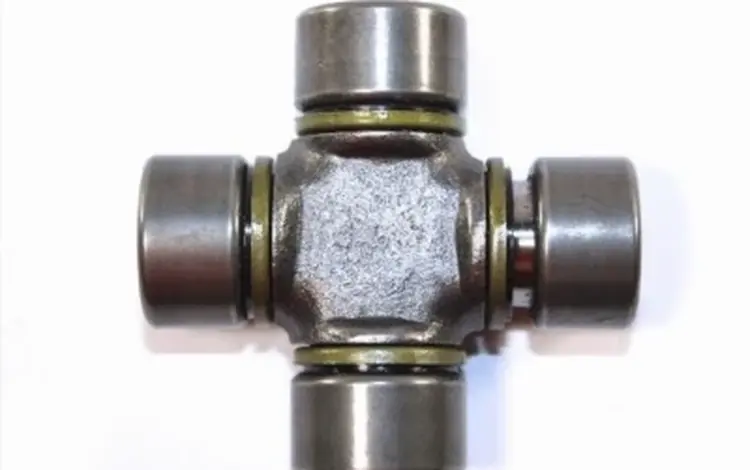 Крестовина карданного вала за 4 750 тг. в Талдыкорган