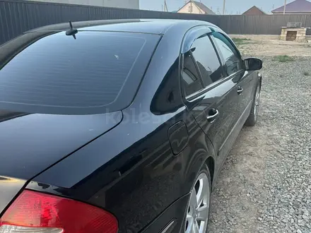 Mercedes-Benz E 320 2003 года за 3 300 000 тг. в Атырау – фото 5