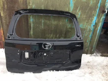 Дверь (багажник) на Тойоту Прадо 2020г. В. за 105 000 тг. в Павлодар