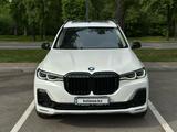 BMW X7 2022 года за 37 350 000 тг. в Алматы – фото 3