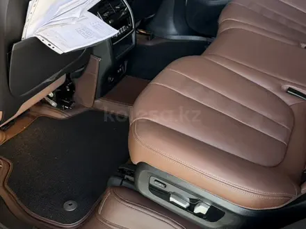BMW X7 2022 года за 35 350 000 тг. в Алматы – фото 17