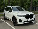BMW X7 2022 года за 37 350 000 тг. в Алматы