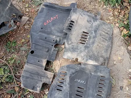 Защиты, штучно за 5 000 тг. в Алматы