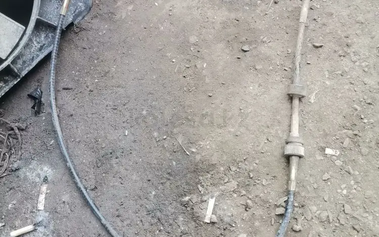 Трос спедометра ниссан примера за 10 000 тг. в Астана