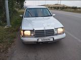 Mercedes-Benz E 200 1992 годаfor800 000 тг. в Кокшетау – фото 4