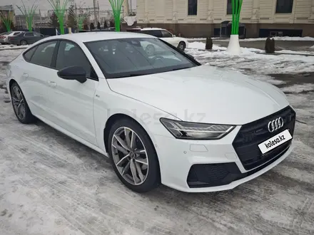 Audi A7 2022 года за 37 500 000 тг. в Алматы – фото 8