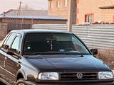 Volkswagen Vento 1992 года за 1 800 000 тг. в Астана – фото 3