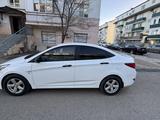 Hyundai Solaris 2015 года за 5 500 000 тг. в Атырау – фото 2