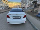 Hyundai Solaris 2015 года за 5 500 000 тг. в Атырау – фото 4