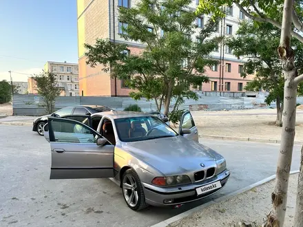 BMW 528 1996 года за 2 000 000 тг. в Актау – фото 10