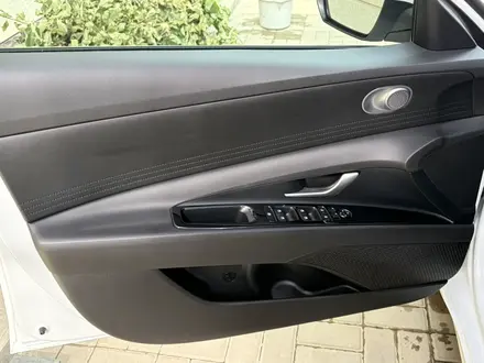 Hyundai Elantra 2024 года за 8 600 000 тг. в Алматы – фото 12