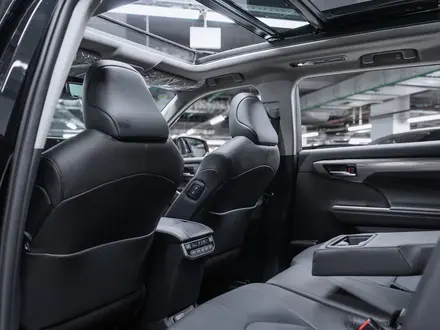 Toyota Highlander Luxe 2026 года за 29 000 000 тг. в Алматы – фото 20