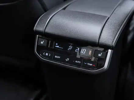 Toyota Highlander Luxe 2026 года за 29 000 000 тг. в Алматы – фото 21