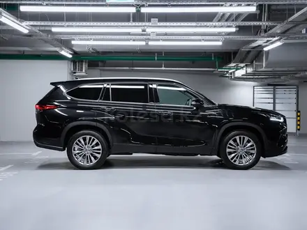 Toyota Highlander Luxe 2026 года за 29 000 000 тг. в Алматы – фото 9