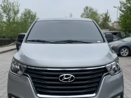 Hyundai H-1 2020 года за 16 500 000 тг. в Алматы – фото 2