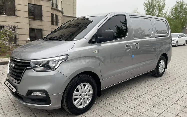 Hyundai H-1 2020 года за 16 500 000 тг. в Алматы