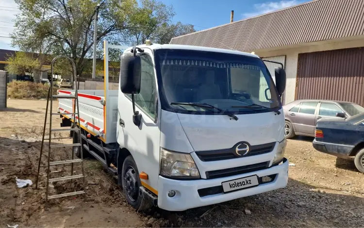 Hino  Series 300 (Dutro) 2014 годаүшін18 000 000 тг. в Алматы