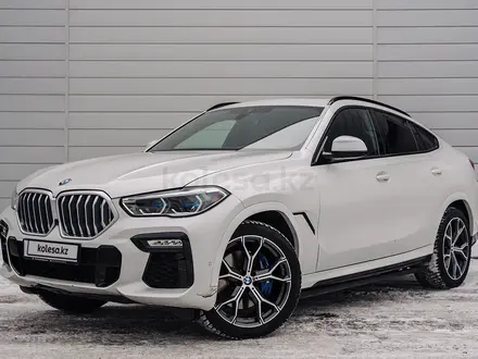 BMW X6 2021 года за 48 000 000 тг. в Астана