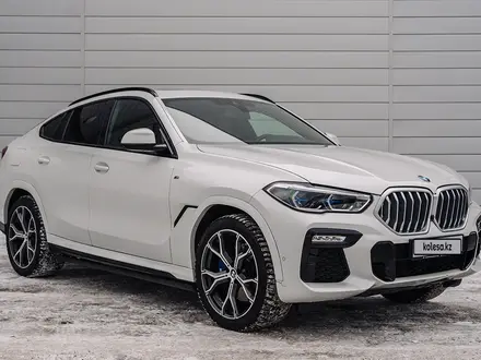 BMW X6 2021 года за 48 000 000 тг. в Астана – фото 2