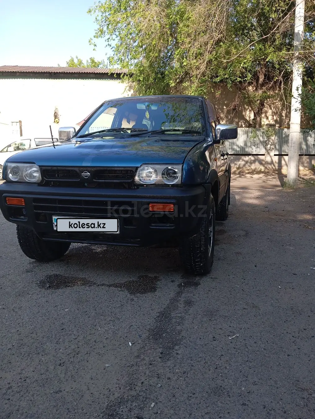 Nissan Mistral, 1996
