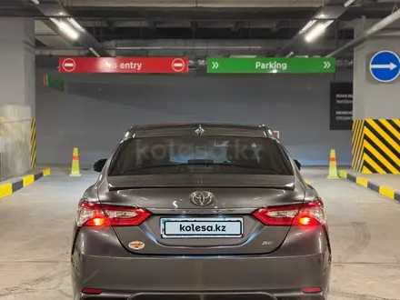 Toyota Camry 2019 года за 11 800 000 тг. в Алматы – фото 7