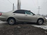 Toyota Camry 2002 годаүшін4 000 000 тг. в Турара Рыскулова – фото 5