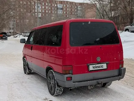 Volkswagen Multivan 1995 года за 5 500 000 тг. в Караганда – фото 4