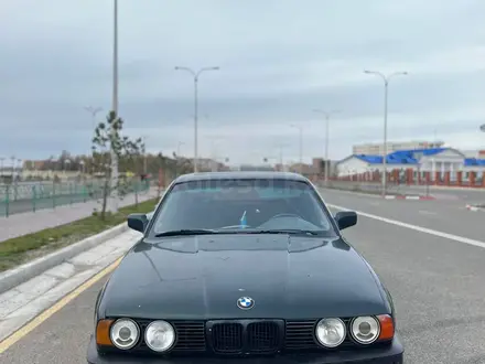 BMW 520 1990 года за 1 000 000 тг. в Кокшетау
